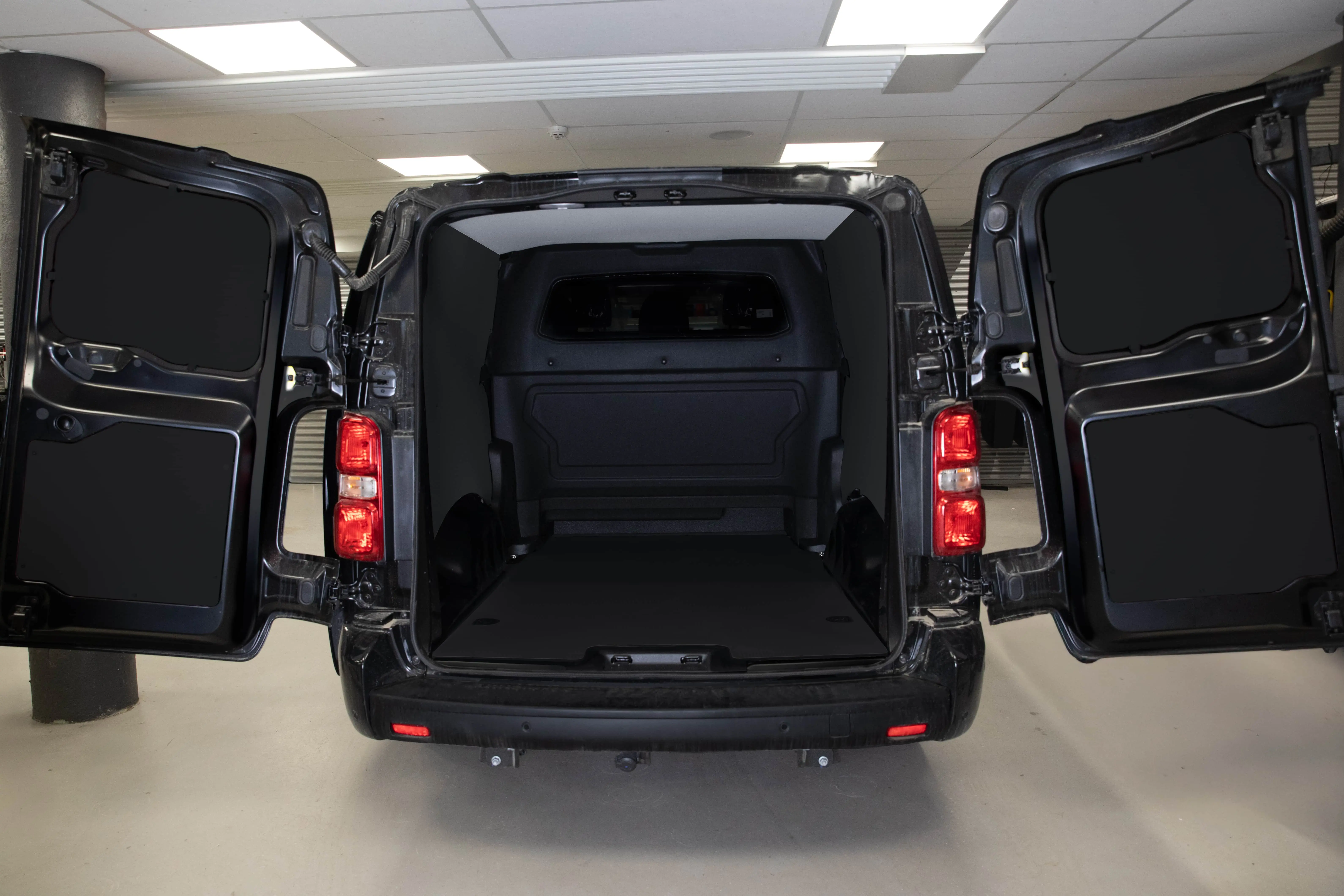 Dakbekleding Expert, Jumpy, ProAce, Vivaro en Scudo L3 Bezette cabine